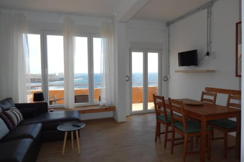 Big, Large Cozy Apartment With Sea View Ask For Additional Bedroom As An Extra Option Telde Esterno foto