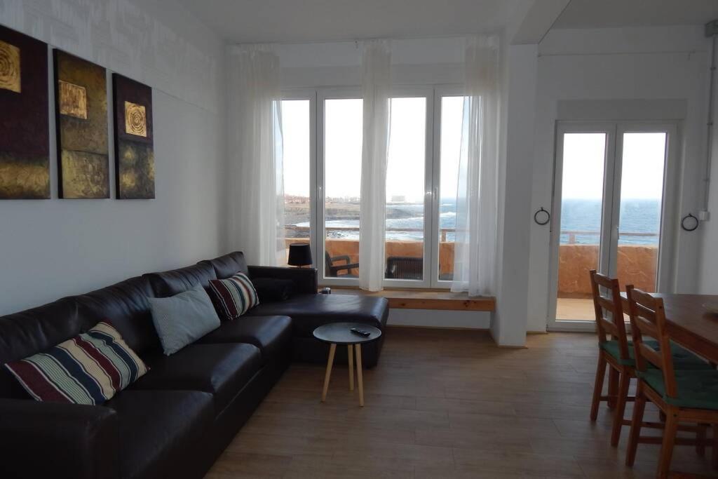 Big, Large Cozy Apartment With Sea View Ask For Additional Bedroom As An Extra Option Telde Esterno foto